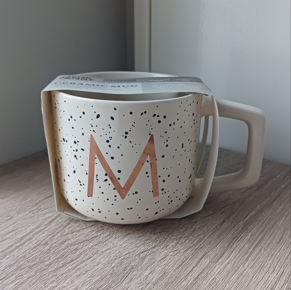 🌷 Thyme & Table Stoneware Ceramic M Monogram Mug